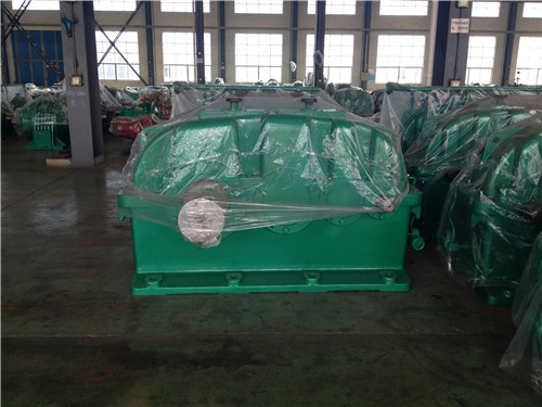 如何預(yù)防立式減速機(jī)發(fā)熱?