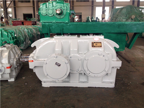 如何根據需求定制ZQA型圓柱齒輪減速機